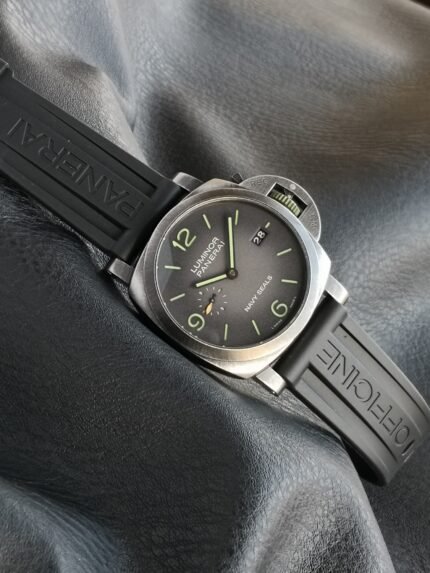 Panerai Lumino series PAM01412 watch